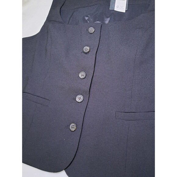 J.Crew Scoopneck Vest in Drapey Crepe Black Button Fasten CF359 $98 Size 2 NWT - Picture 6 of 10